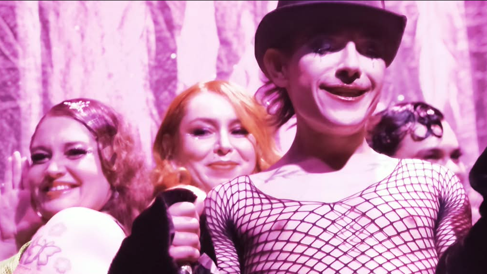 CABARET 3XL RAZONES DE PESO PARA MORIR DE LA RISA
