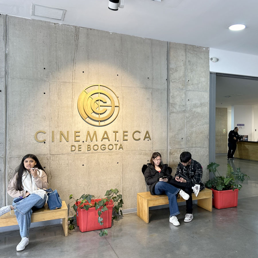 pasillo cinemateca